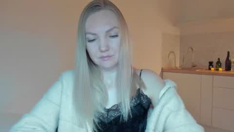 Snapshot of rock__baby chatting on April 27, 9:24 pm rock__baby online show from April 27, 9:24 pm
