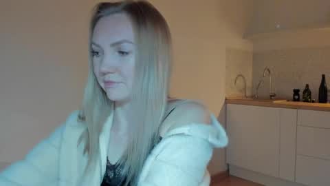 Snapshot of rock__baby chatting on May 24, 8:47 pm rock__baby online show from May 24, 8:47 pm
