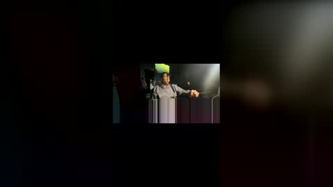 Snapshot of rockdrigo31 chatting on January 7, 9:01 am rockdrigo31 online show from January 7, 9:01 am