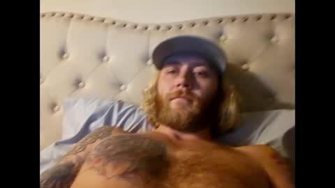 Snapshot of rockhardsurfers chatting on January 13, 3:12 am rockhardsurfers online show from January 13, 3:12 am