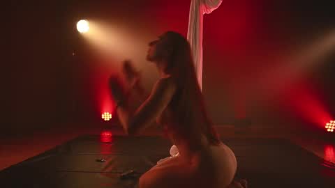 Snapshot of rocknrose chatting on January 16, 12:55 am RocknRose online show from January 16, 12:55 am