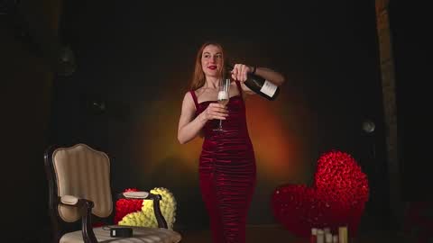 Snapshot of rocknrose chatting on February 15, 12:26 am RocknRose online show from February 15, 12:26 am