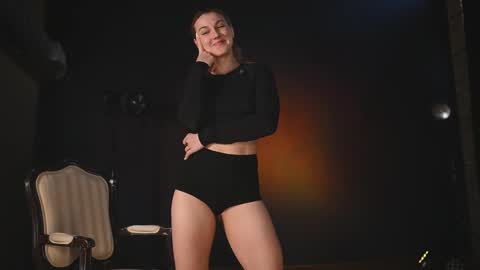 Snapshot of rocknrose chatting on September 9, 9:03 pm RocknRose online show from September 9, 9:03 pm