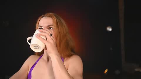 Snapshot of rocknrose chatting on September 29, 10:58 pm RocknRose online show from September 29, 10:58 pm