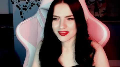 Sophie  online show from December 13, 10:19 am