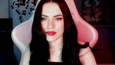 Sophie  online show from December 13, 1:22 pm