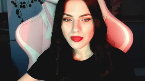 Sophie  online show from December 15, 10:28 am