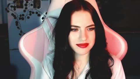 Sophie  online show from December 21, 4:36 pm