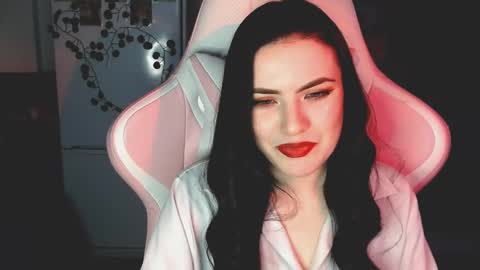 Sophie  online show from December 29, 1:38 pm