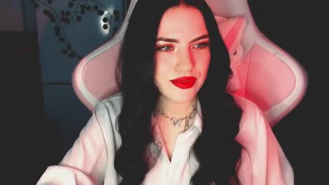 Sophie  online show from January 3, 10:31 am