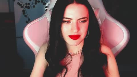 Sophie  online show from January 3, 1:36 pm