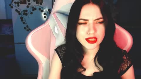 Sophie  online show from January 5, 10:32 am