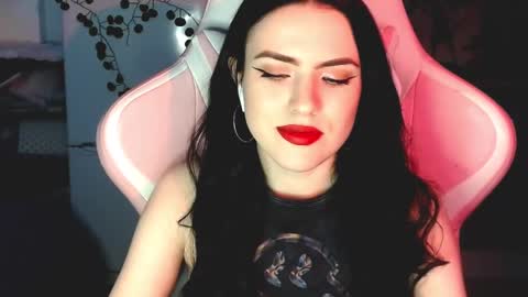 Sophie  online show from January 9, 10:41 am