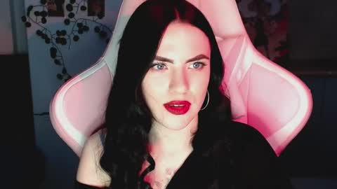 Sophie  online show from February 24, 4:36 pm