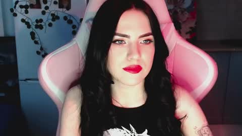 Sophie  online show from February 28, 10:30 am