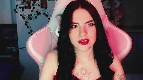 Sophie  online show from March 8, 10:22 am