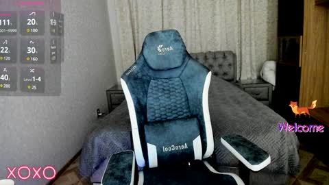 Snapshot of rocky_foxy chatting on December 1, 9:37 pm Rockel online show from December 1, 9:37 pm