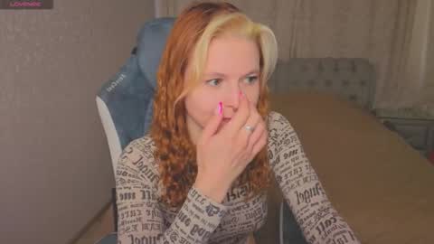 Snapshot of rocky_foxy chatting on September 13, 1:55 pm Rockel online show from September 13, 1:55 pm