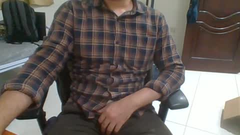 Snapshot of rockysam090 chatting on March 31, 9:37 pm rockysam090 online show from March 31, 9:37 pm