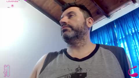 Snapshot of rodher81 chatting on April 26, 12:14 pm Rod online show from April 26, 12:14 pm