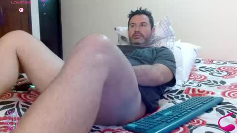 Snapshot of rodher81 chatting on May 12, 6:49 pm Rod online show from May 12, 6:49 pm