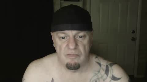 Snapshot of roinaz chatting on December 15, 7:35 am roinaz online show from December 15, 7:35 am