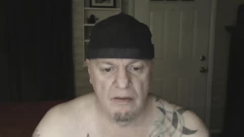 Snapshot of roinaz chatting on January 9, 5:13 am roinaz online show from January 9, 5:13 am