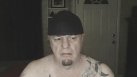 Snapshot of roinaz chatting on January 15, 3:00 am roinaz online show from January 15, 3:00 am