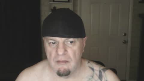 Snapshot of roinaz chatting on January 27, 1:37 am roinaz online show from January 27, 1:37 am