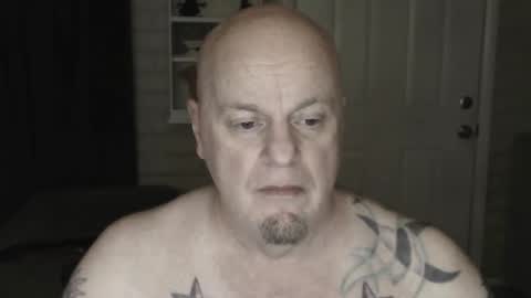 Snapshot of roinaz chatting on March 2, 3:13 am roinaz online show from March 2, 3:13 am