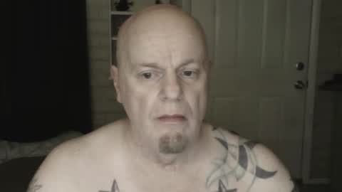 Snapshot of roinaz chatting on March 2, 10:48 pm roinaz online show from March 2, 10:48 pm