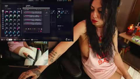 Snapshot of roknblaze chatting on February 15, 1:57 am Rok-N-Blaze online show from February 15, 1:57 am