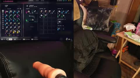 Snapshot of roknblaze chatting on March 1, 2:24 am Rok-N-Blaze online show from March 1, 2:24 am