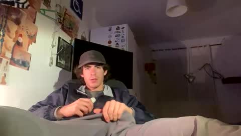 Snapshot of rokyyyyyyyy363545 chatting on February 11, 4:12 pm rokyyyyyyyy363545 online show from February 11, 4:12 pm