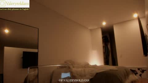 Valery Roldans online show from April 22, 2:25 am