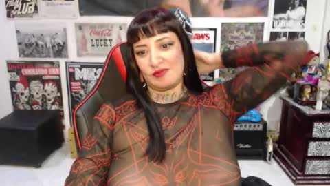 Snapshot of rollyderolandia666 chatting on February 3, 2:53 am Rolly online show from February 3, 2:53 am