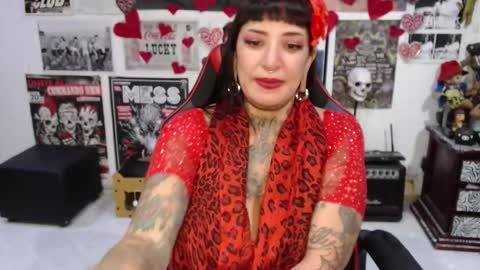 Snapshot of rollyderolandia666 chatting on February 13, 11:45 pm Rolly online show from February 13, 11:45 pm