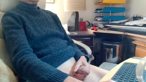 rolydawe online show from November 1, 1:02 pm