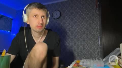 roma305991 online show from March 11, 11:33 pm