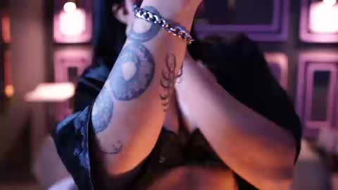 Snapshot of roma_hells chatting on September 23, 6:11 pm roma_hells online show from September 23, 6:11 pm