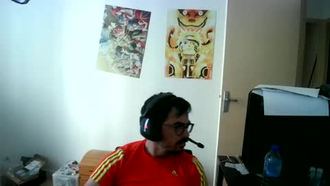 Snapshot of romainb72 chatting on June 17, 7:00 am romainb72 online show from June 17, 7:00 am