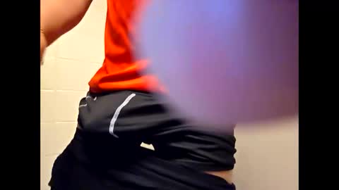 roman5022 online show from March 3, 7:14 am