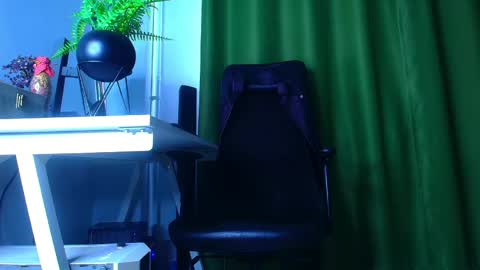 romaniamaster1 online show from April 21, 5:36 am