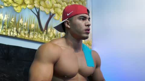 Snapshot of romano_kentt12 chatting on May 11, 3:45 am romano_kentt12 online show from May 11, 3:45 am