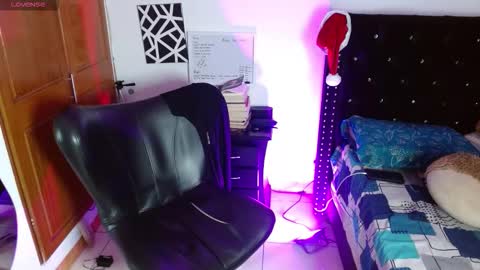 Roman online show from February 13, 9:44 pm