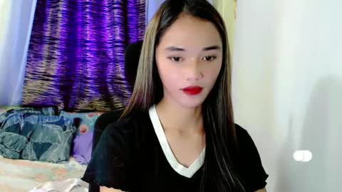 empress online show from December 5, 8:55 pm