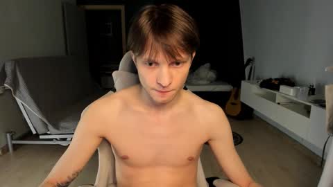 Snapshot of romeo_mercy chatting on January 17, 2:22 pm Romeo online show from January 17, 2:22 pm