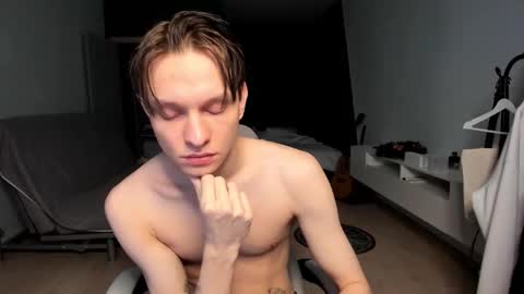 Snapshot of romeo_mercy chatting on February 2, 12:04 pm Romeo online show from February 2, 12:04 pm