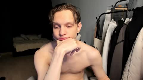 Snapshot of romeo_mercy chatting on February 5, 3:05 pm Romeo online show from February 5, 3:05 pm