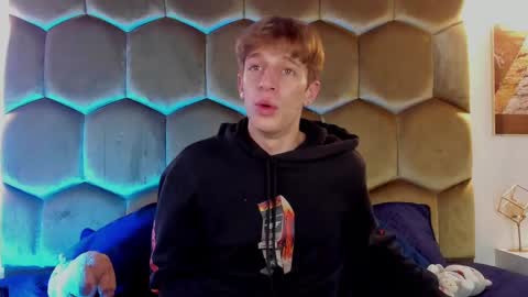 Snapshot of romeo_ricci1 chatting on December 22, 1:55 pm Romeo Ricci online show from December 22, 1:55 pm